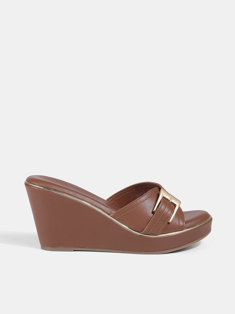 Tan